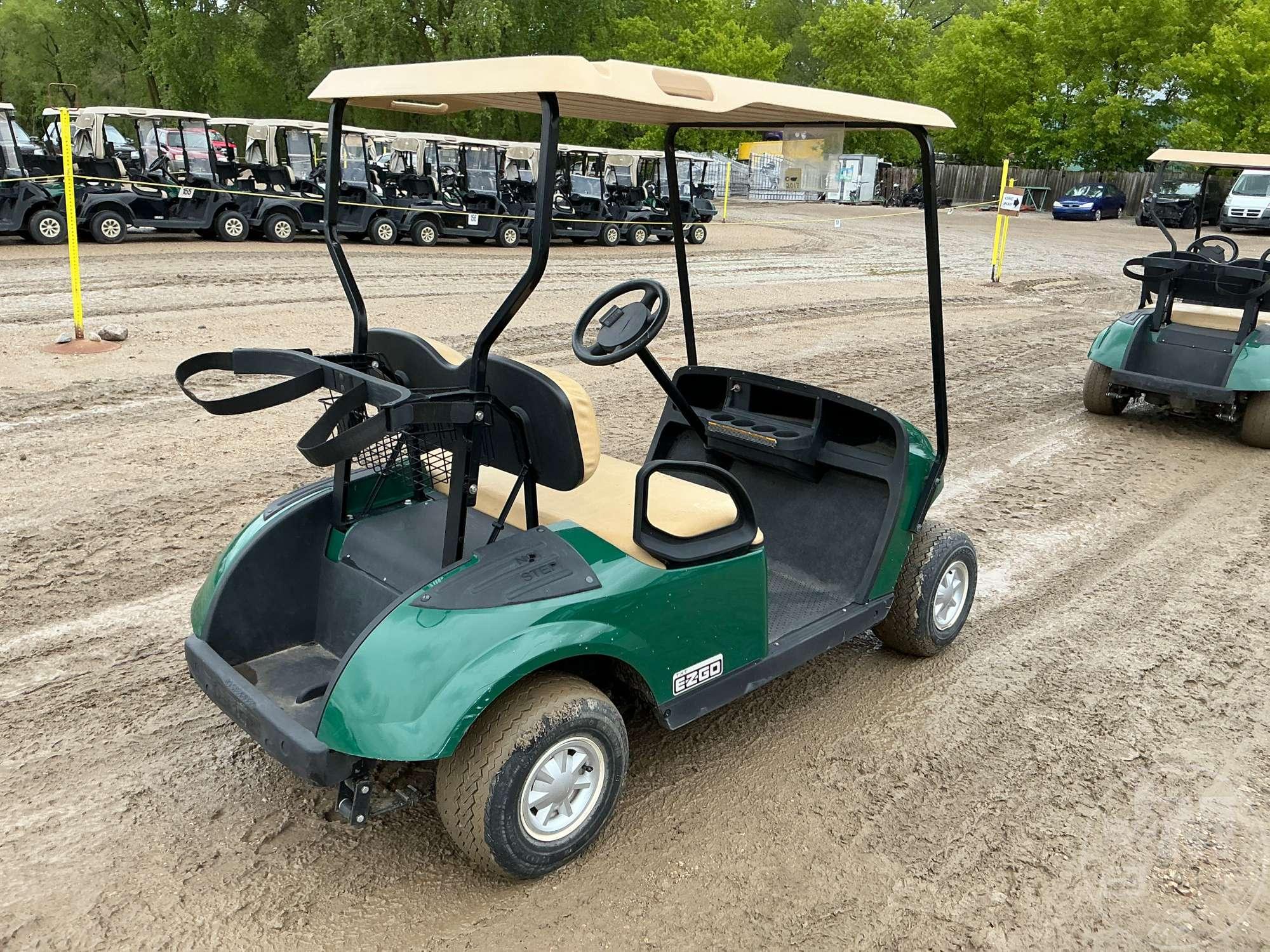2017 EZ GO TXT GOLF CART 3270905