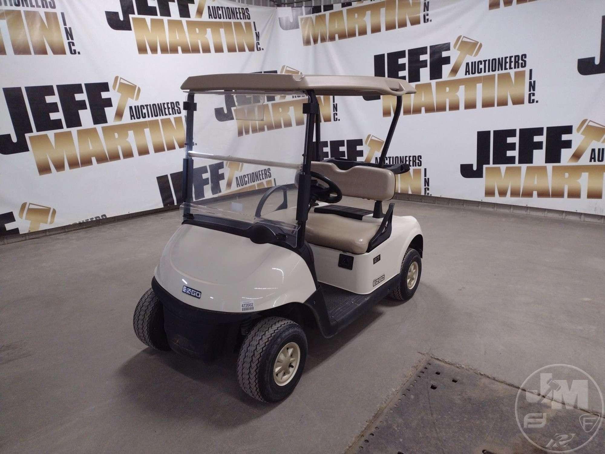 2018 EZ GO RXV GOLF CART 5473334