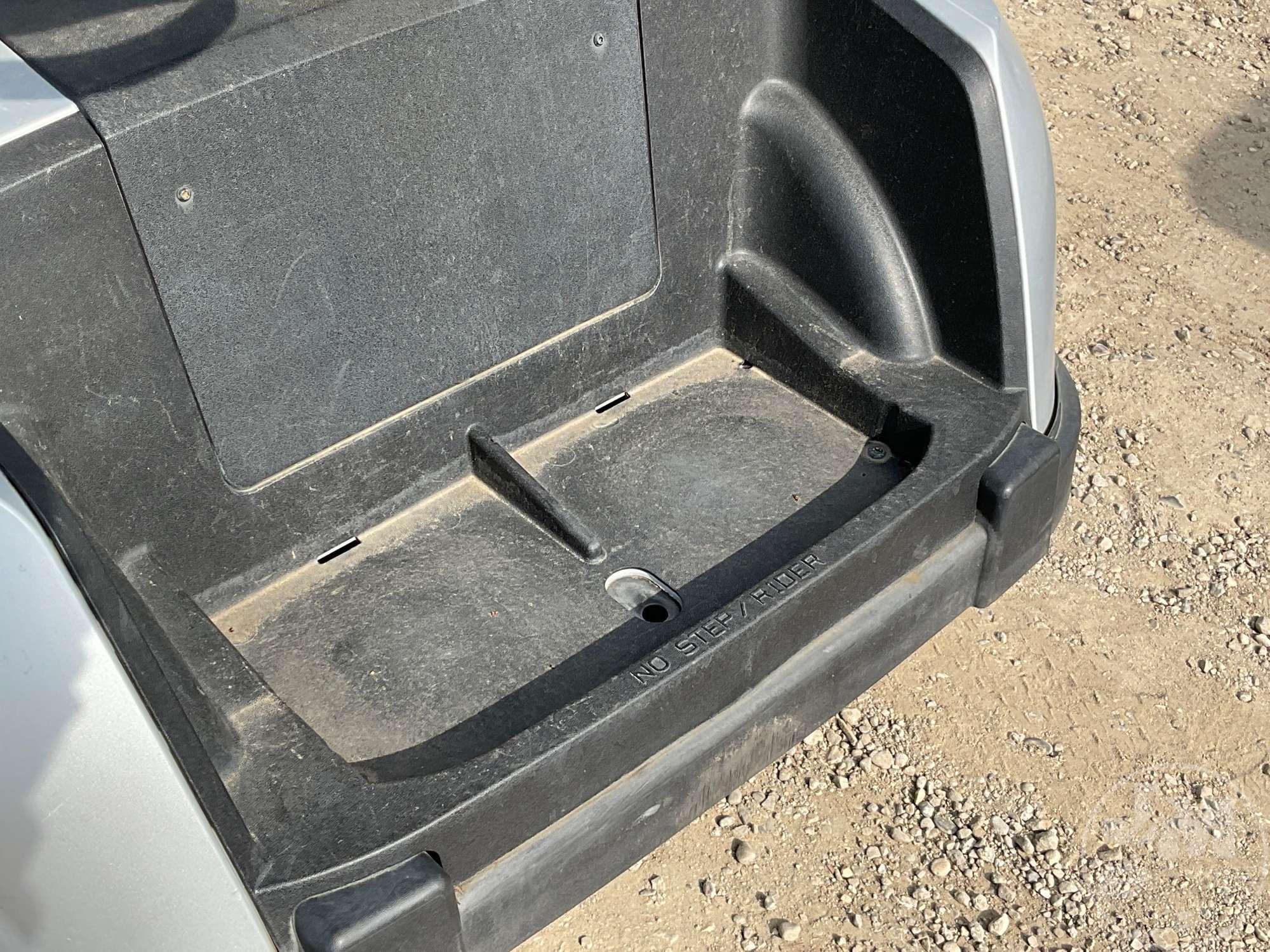 2021 EZ GO RXV GOLF CART 5613073