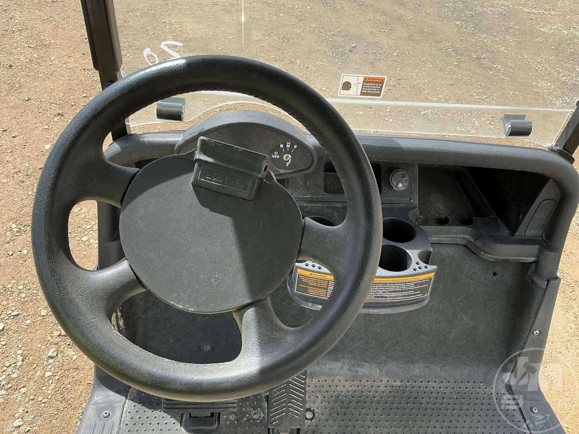 2020 EZ GO RXV GOLF CART 5526674
