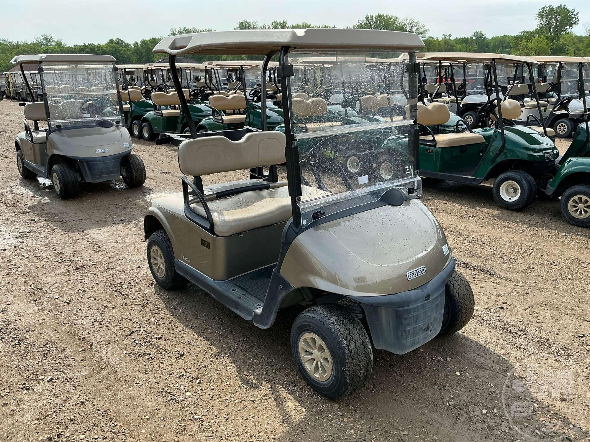 2021 EZ GO RXV GOLF CART 5607209