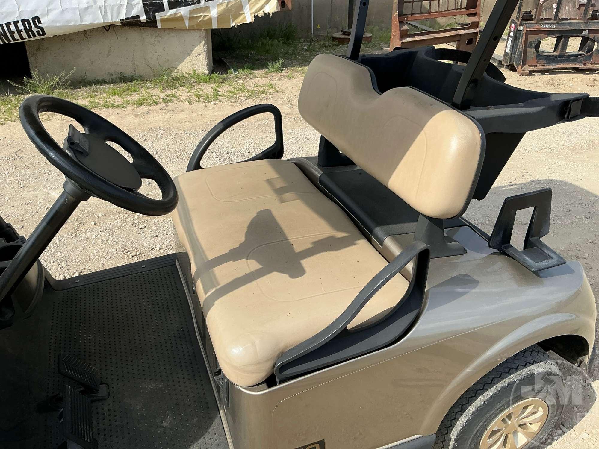 2019 EZ GO RXV GOLF CART 5505999