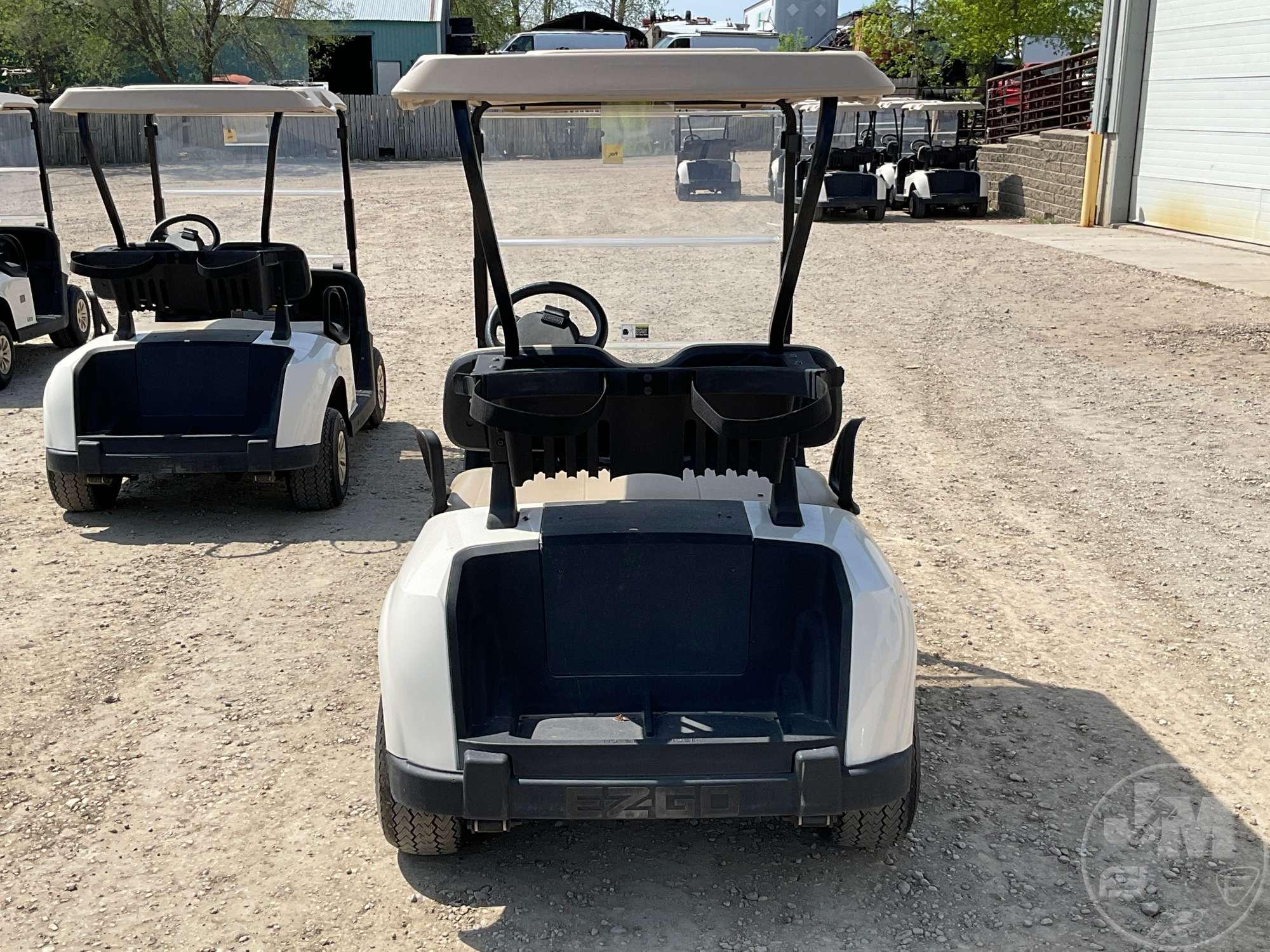 2019 EZ GO RXV GOLF CART 5522782