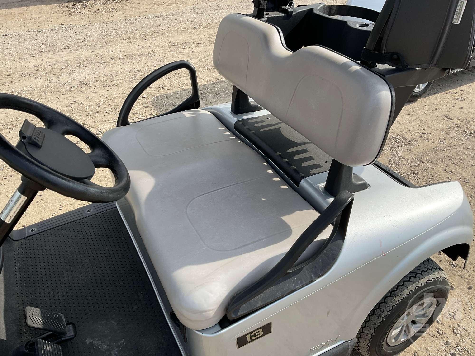 2021 EZ GO RXV GOLF CART 5613073