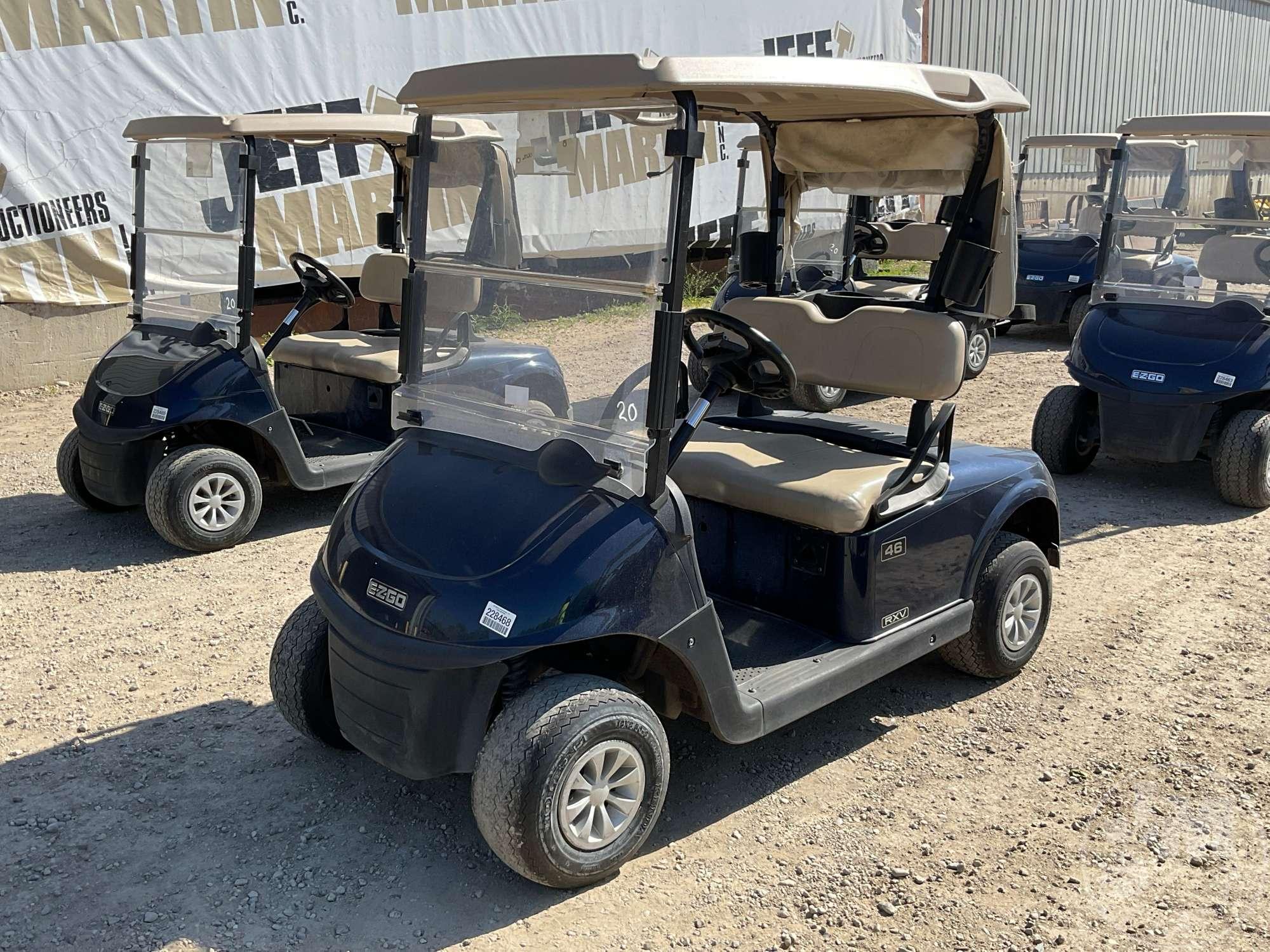 2020 EZ GO RXV GOLF CART 5558267