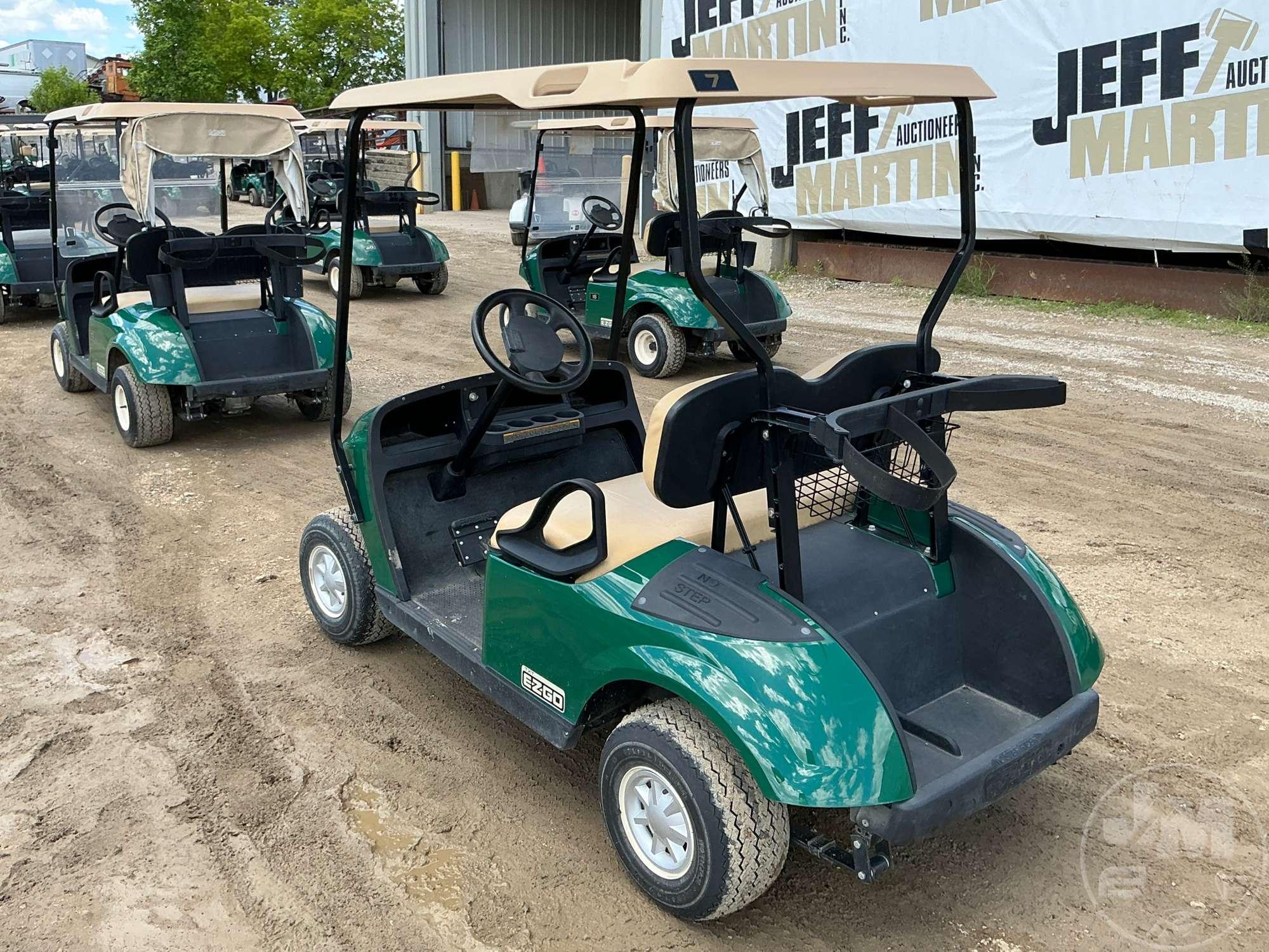 2017 EZ GO TXT GOLF CART 3265975