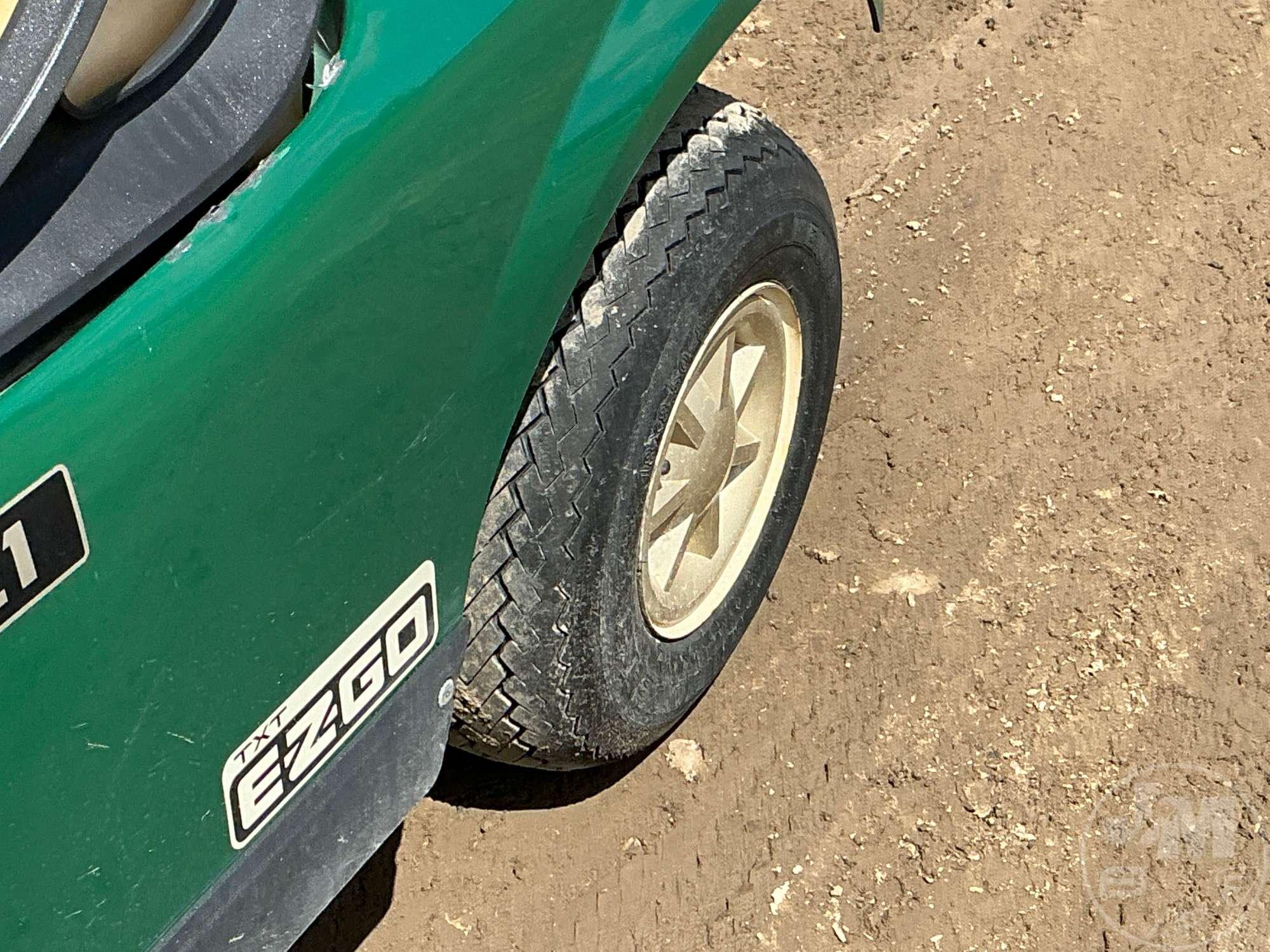 2015 EZ GO TXT GOLF CART 3142860