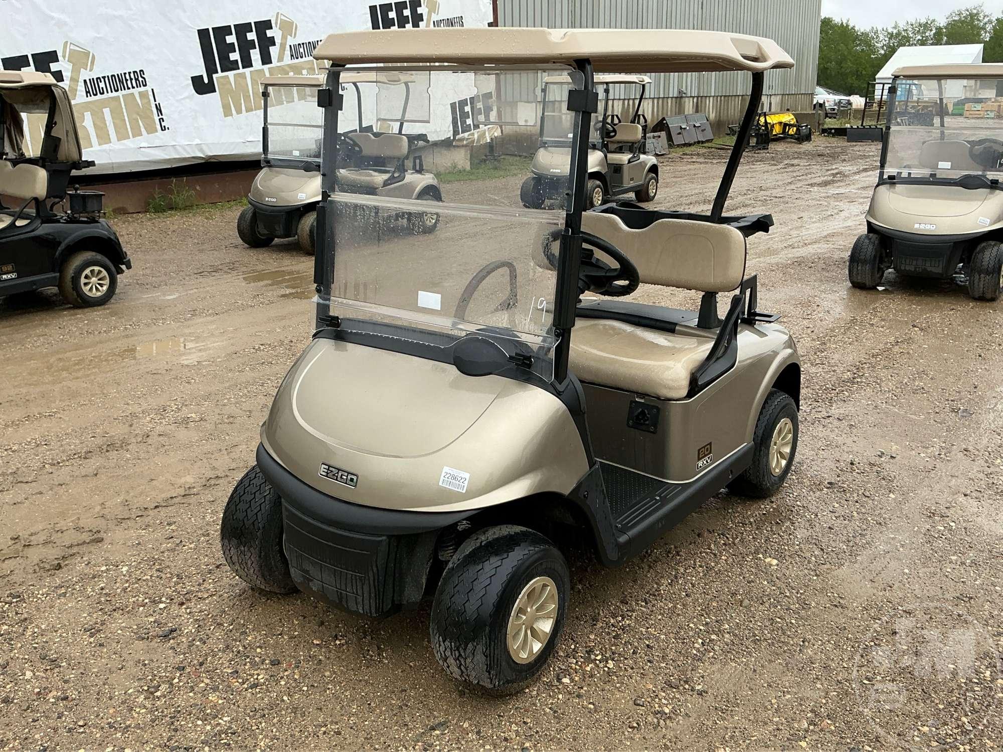 2019 EZ GO RXV GOLF CART 5506020
