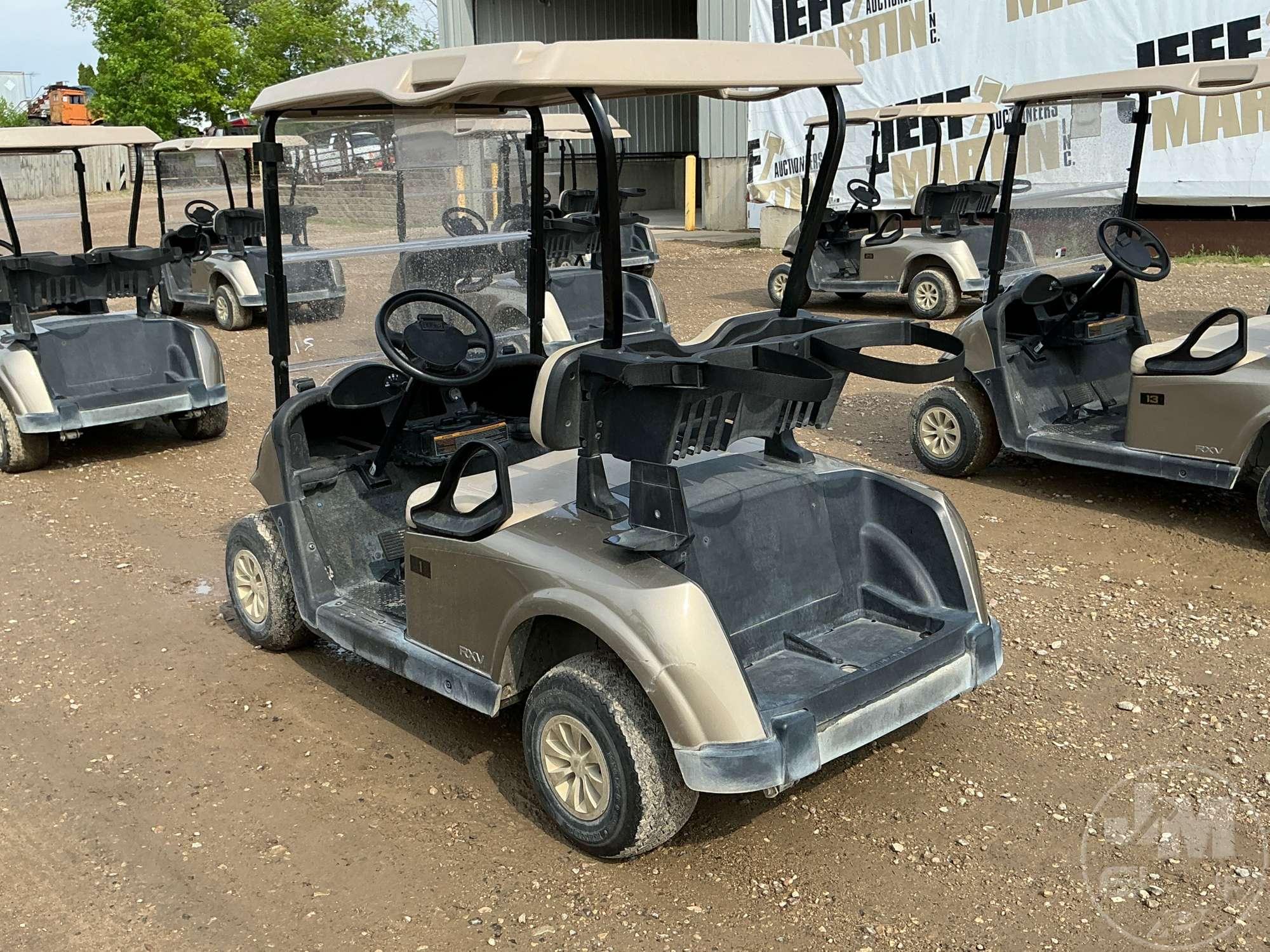 2021 EZ GO RXV GOLF CART 5607172