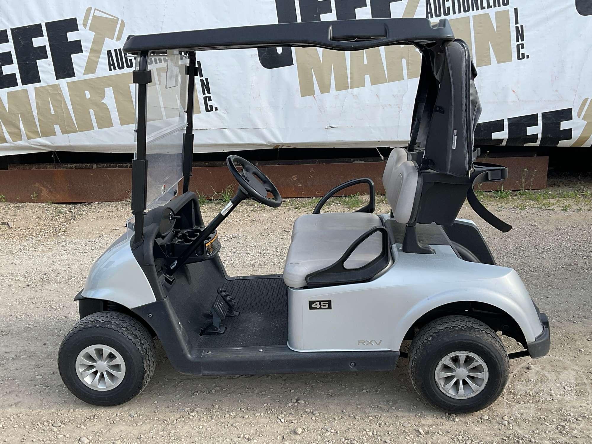 2021 EZ GO RXV GOLF CART 5612968