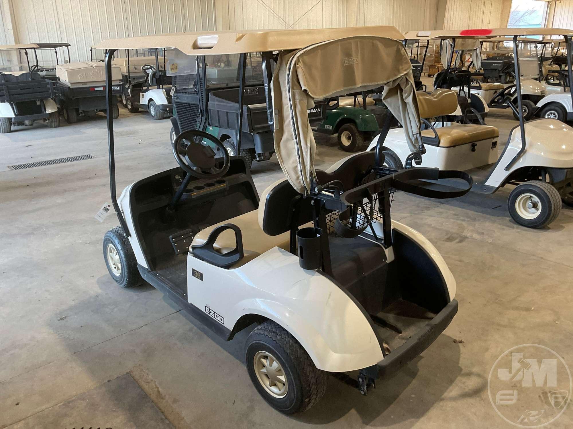 2017 EZ GO TXT GOLF CART 3281408