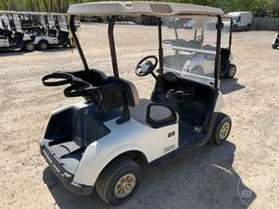 2018 EZ GO RXV GOLF CART 5470437