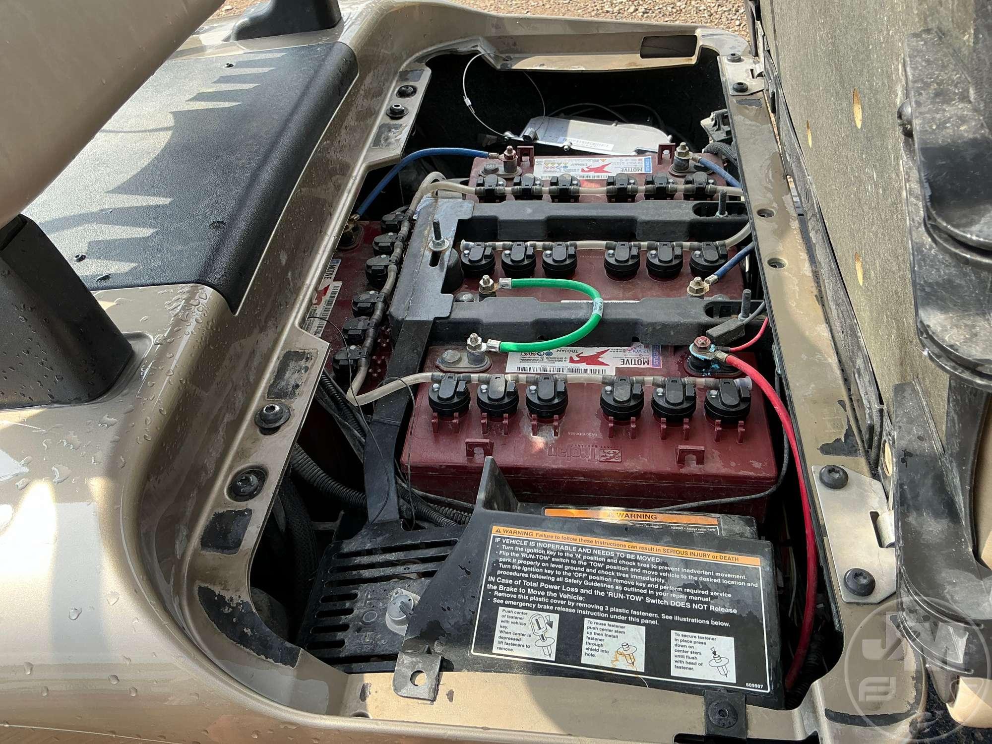 2021 EZ GO RXV GOLF CART 5607164