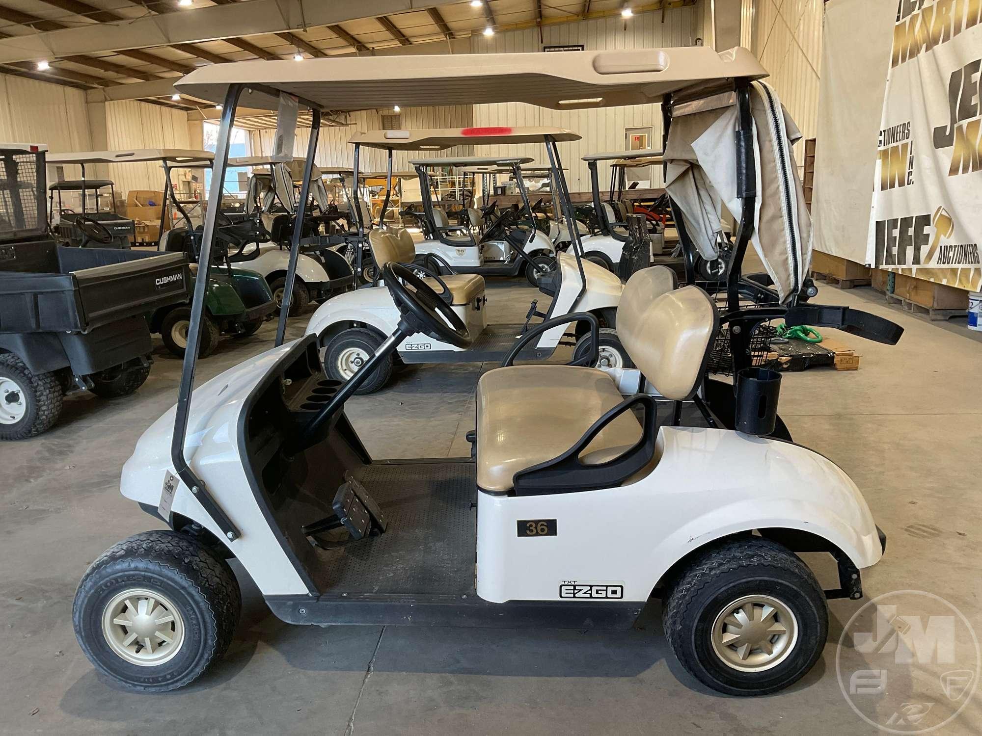 2017 EZ GO TXT GOLF CART 3281408