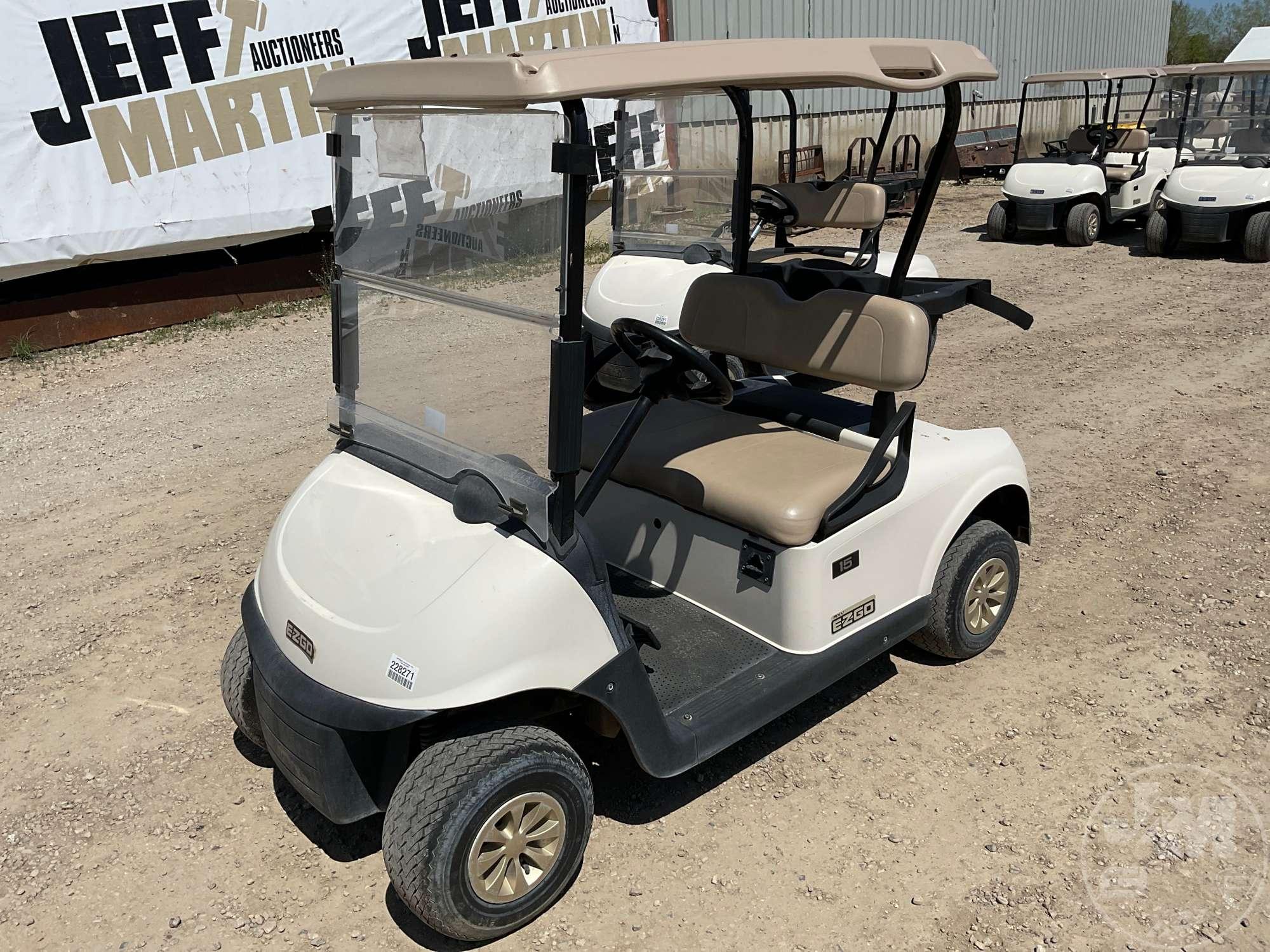 2018 EZ GO RXV GOLF CART 5470463