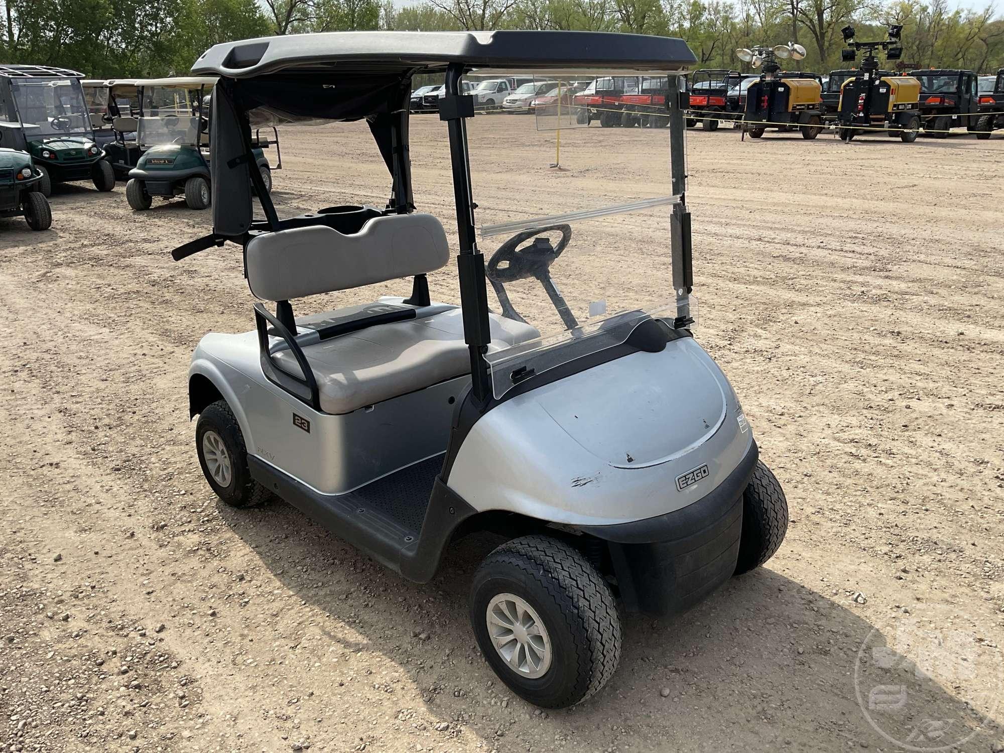 2021 EZ GO RXV GOLF CART 5613070