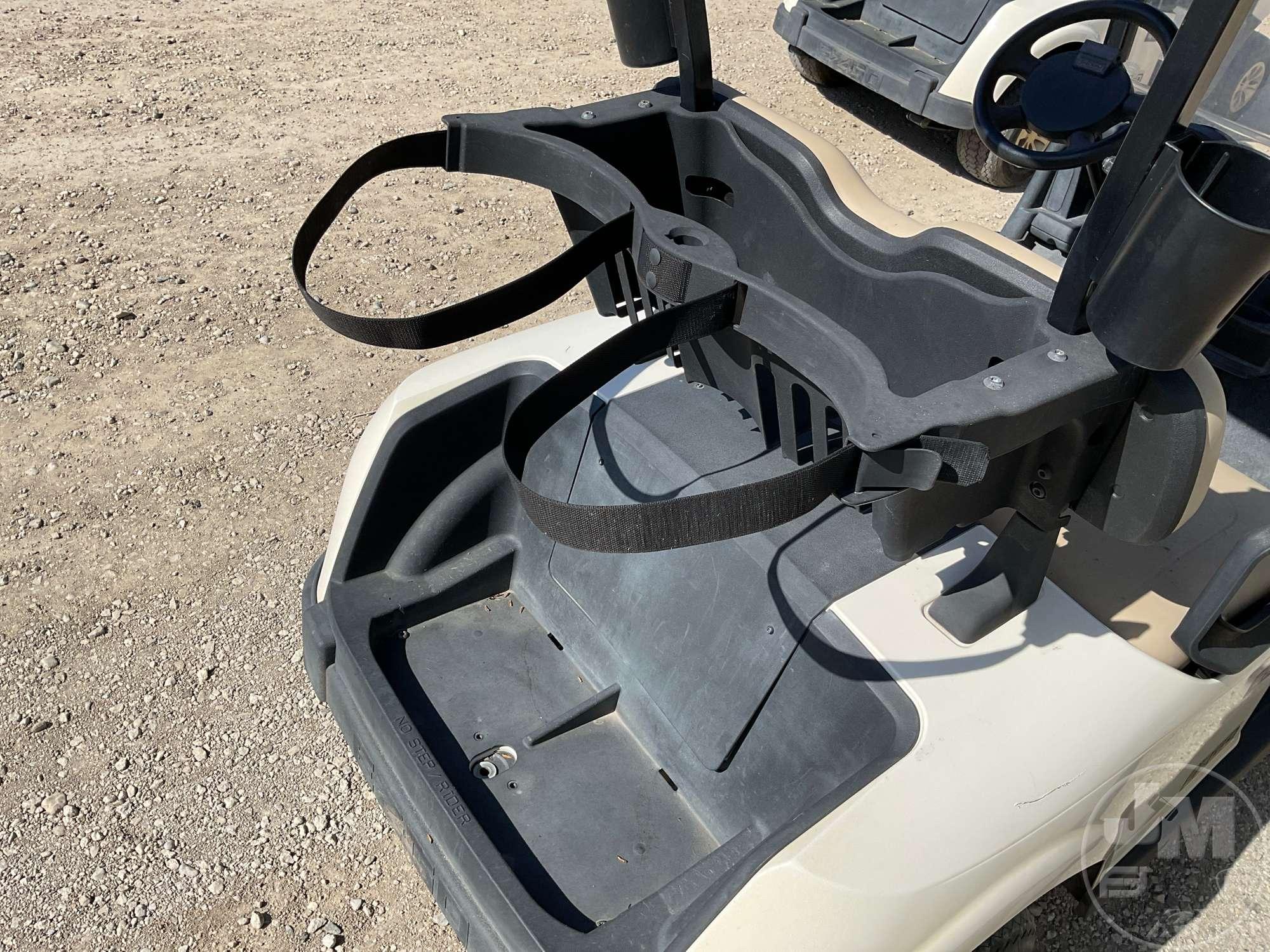2018 EZ GO RXV GOLF CART 5470974