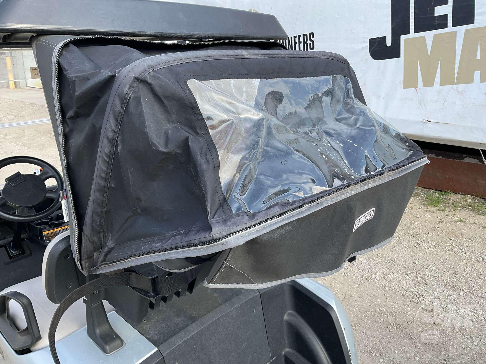 2021 EZ GO RXV GOLF CART 5612968