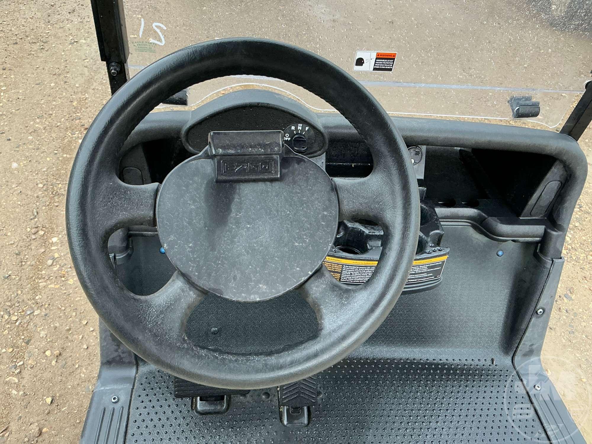 2021 EZ GO RXV GOLF CART 5607188