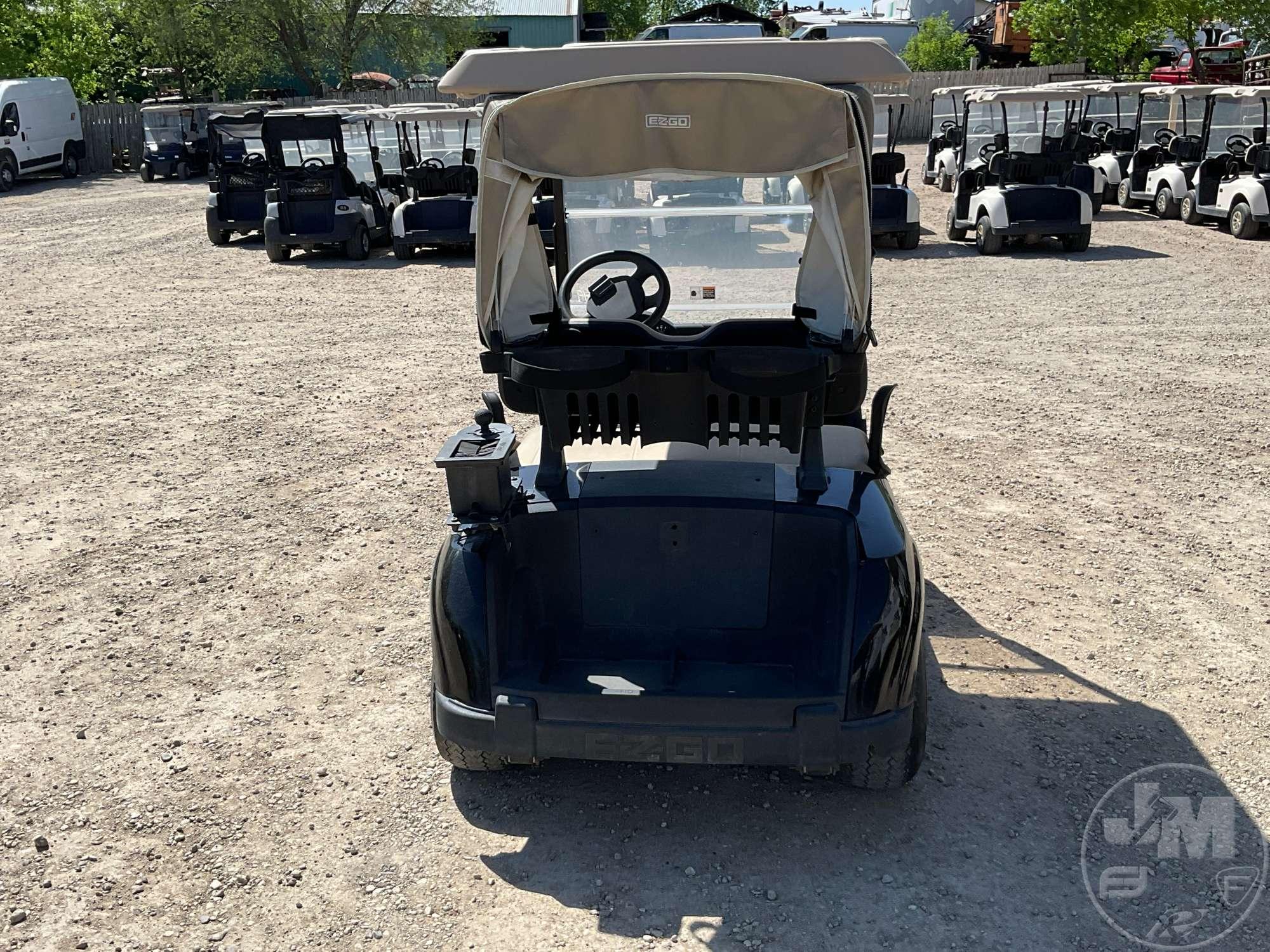 2019 EZ GO RXV GOLF CART 5508648