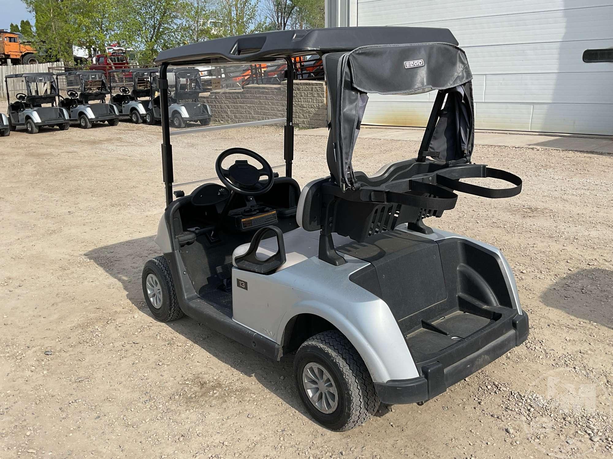 2021 EZ GO RXV GOLF CART 5613073