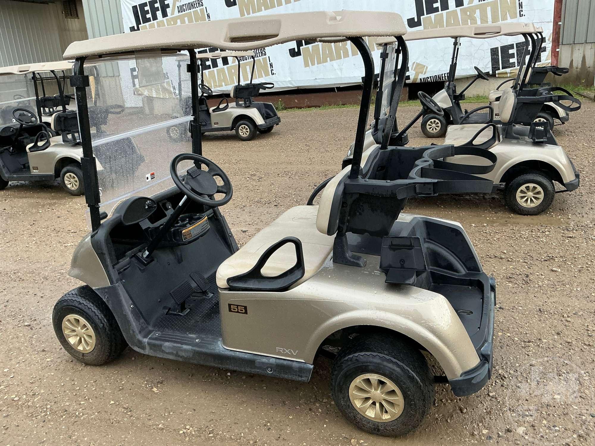 2021 EZ GO RXV GOLF CART 5607188