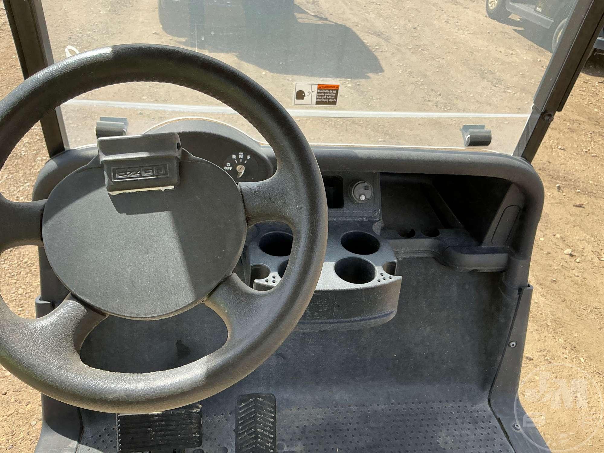 2019 EZ GO RXV GOLF CART 5509056