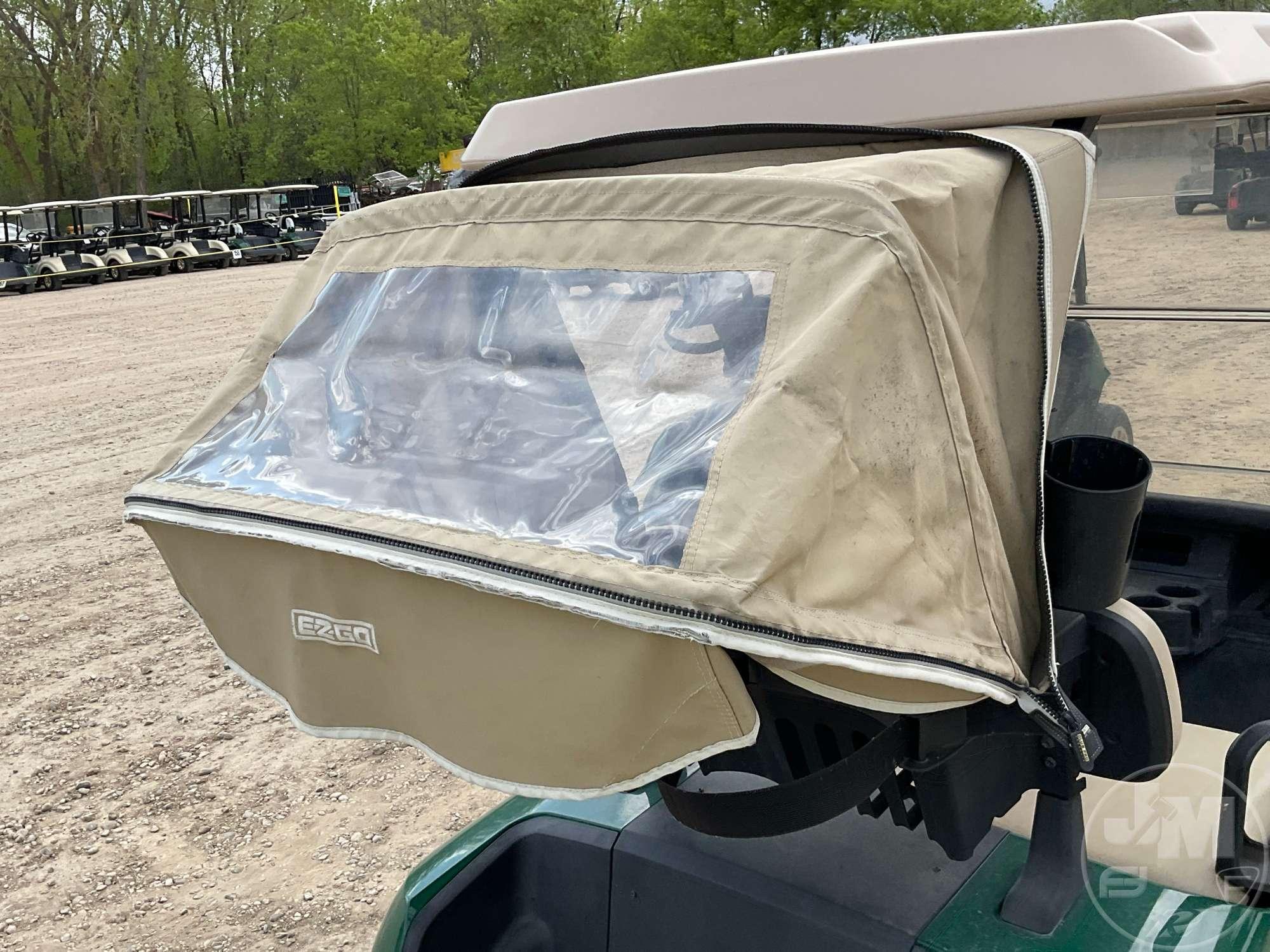 2018 EZ GO RXV-LITHIUM GOLF CART 5480826