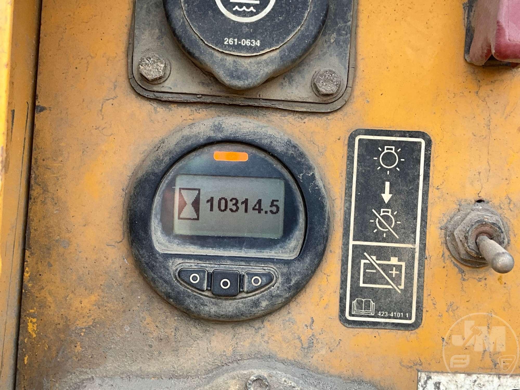 2018 CATERPILLAR D6T LGP CRAWLER TRACTOR SN: CAT00D6TLMH700754