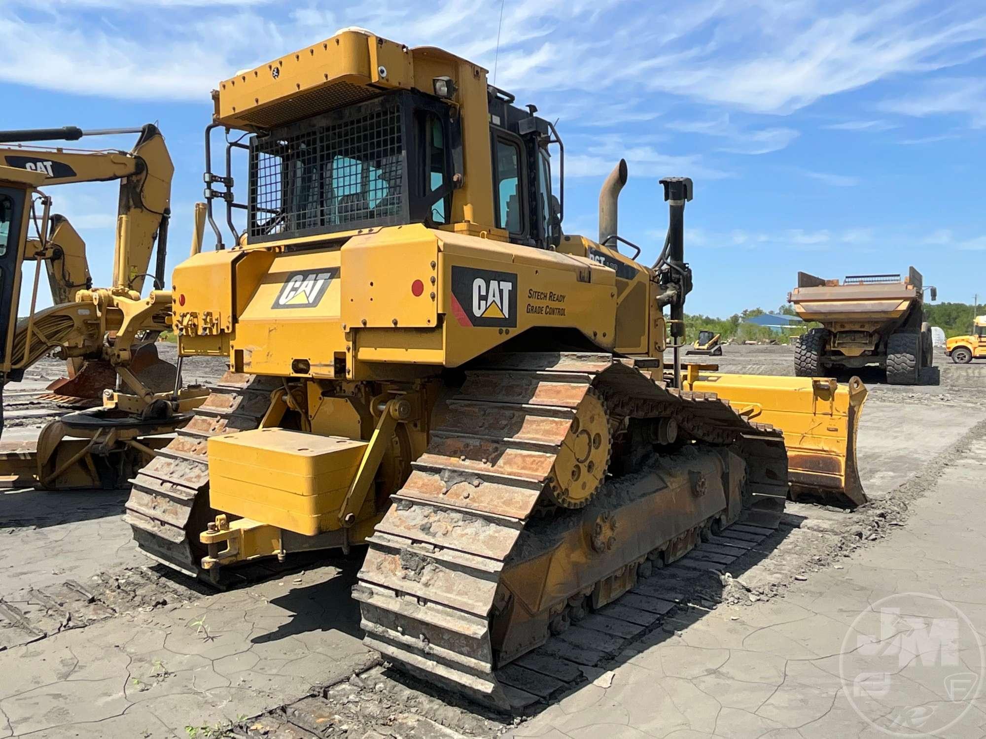 2018 CATERPILLAR D6T LGP CRAWLER TRACTOR SN: CAT00D6TLMH700754