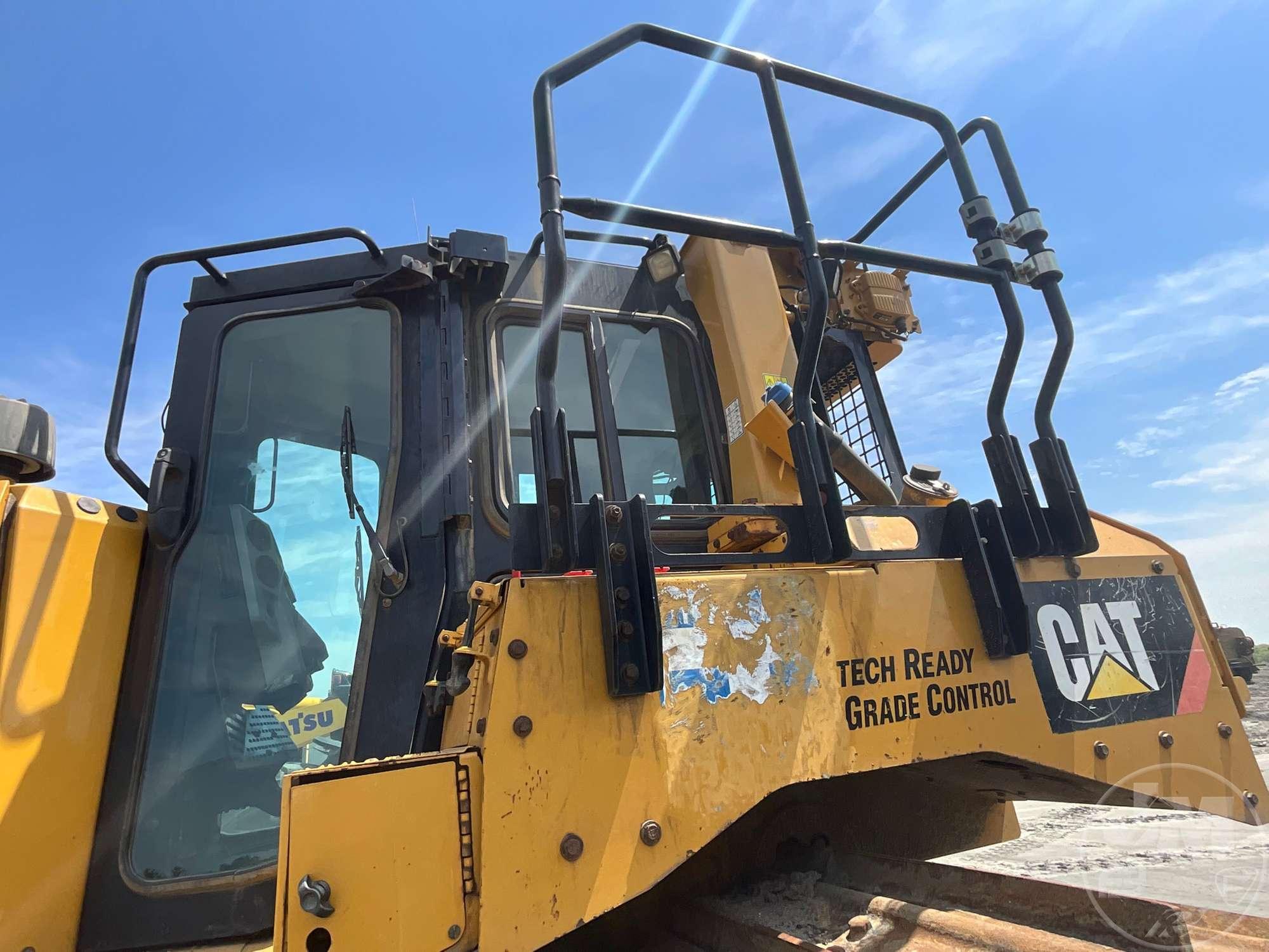 2018 CATERPILLAR D6T LGP CRAWLER TRACTOR SN: CAT00D6TLMH700754