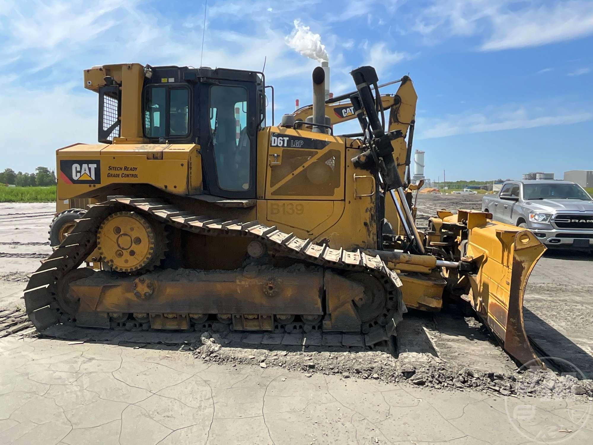 2018 CATERPILLAR D6T LGP CRAWLER TRACTOR SN: CAT00D6TLMH700754