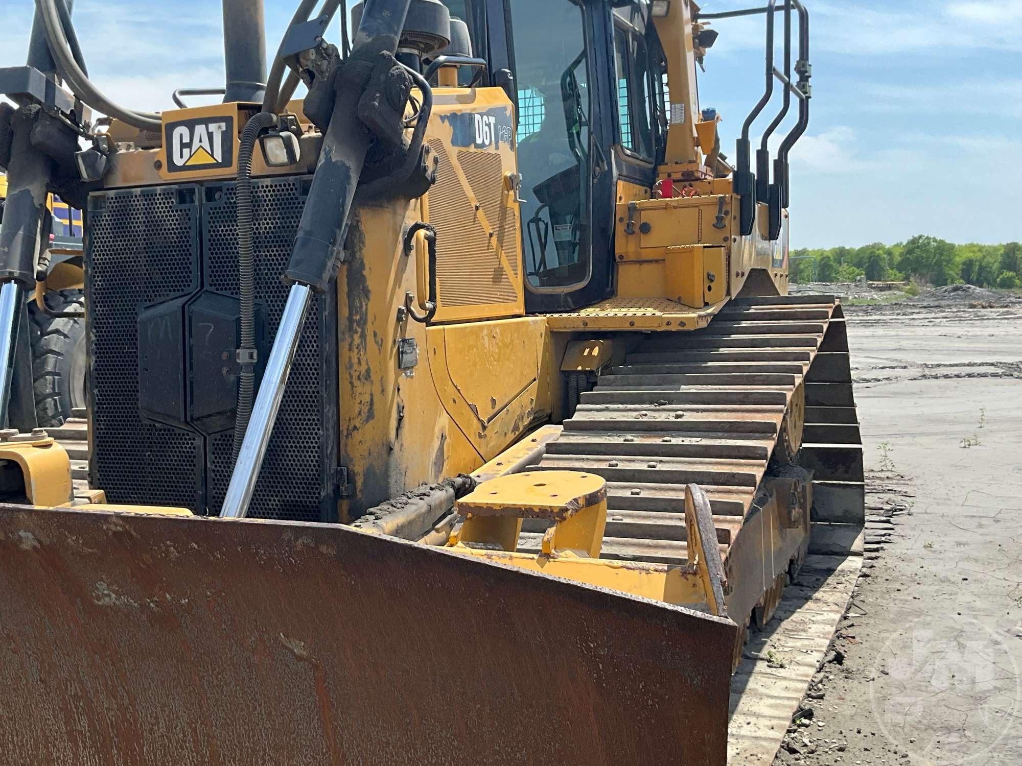2018 CATERPILLAR D6T LGP CRAWLER TRACTOR SN: CAT00D6TLMH700754