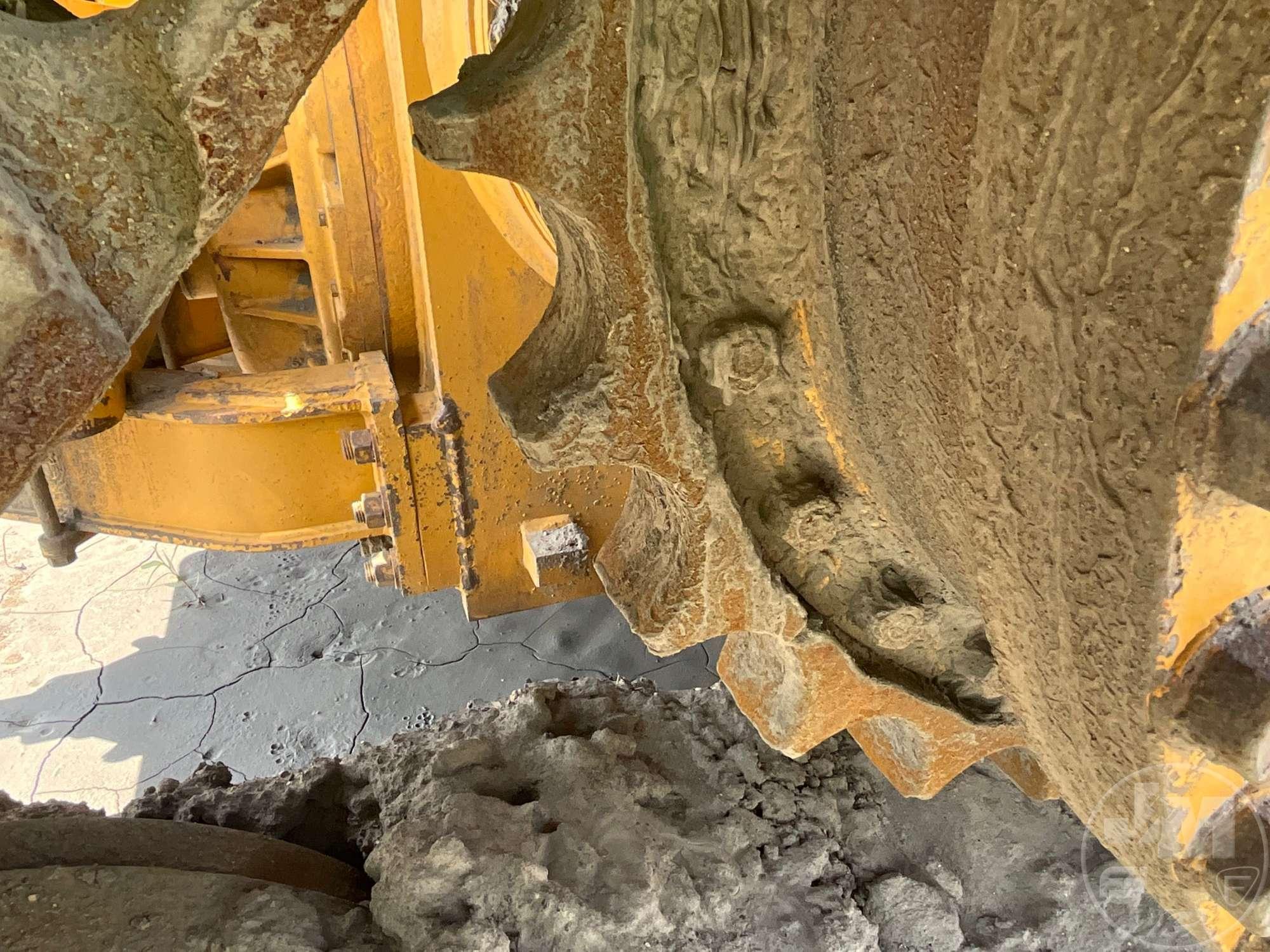 2018 CATERPILLAR D6T LGP CRAWLER TRACTOR SN: CAT00D6TLMH700754