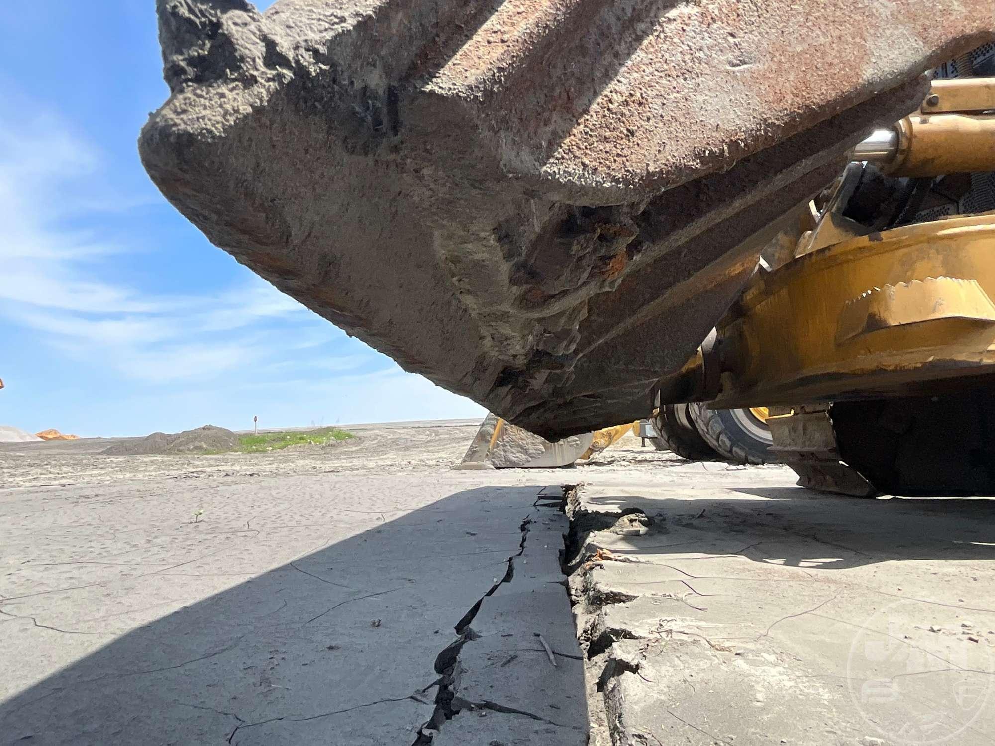 2018 CATERPILLAR D6T LGP CRAWLER TRACTOR SN: CAT00D6TLMH700754