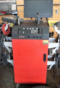 Hunter Alignment Machine