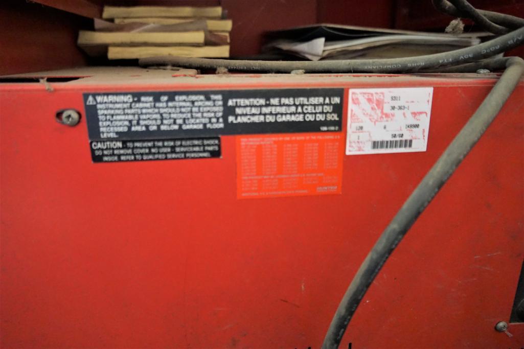 Hunter Alignment Machine