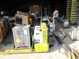 Clark Pallet Jack*