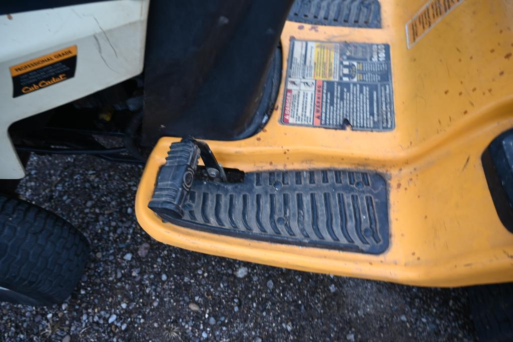 Cub Cadet LTX 1040 Garden Tractor