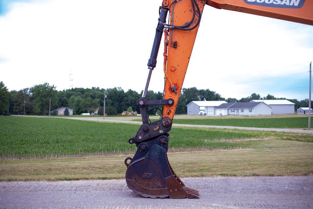 2014 Doosan DX300LC5 Excavator