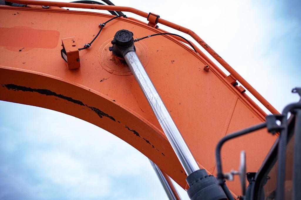 2014 Doosan DX300LC5 Excavator