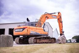 2014 Doosan DX300LC5 Excavator