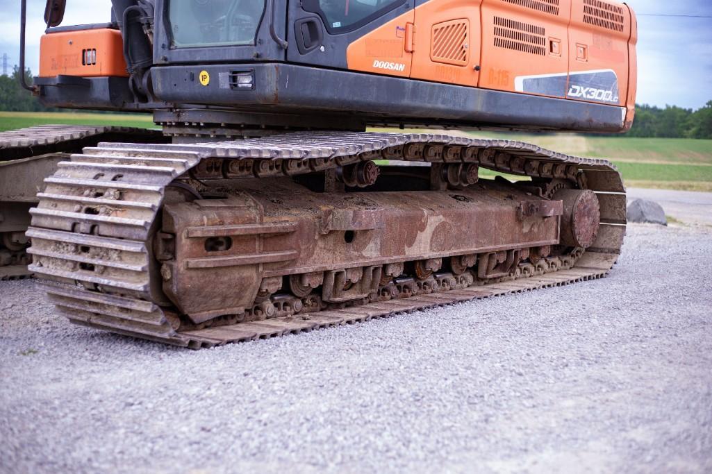 2014 Doosan DX300LC5 Excavator