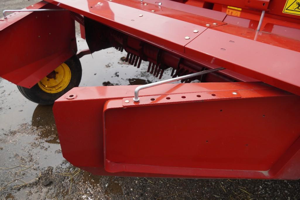 2021 New Holland 210 Discbine