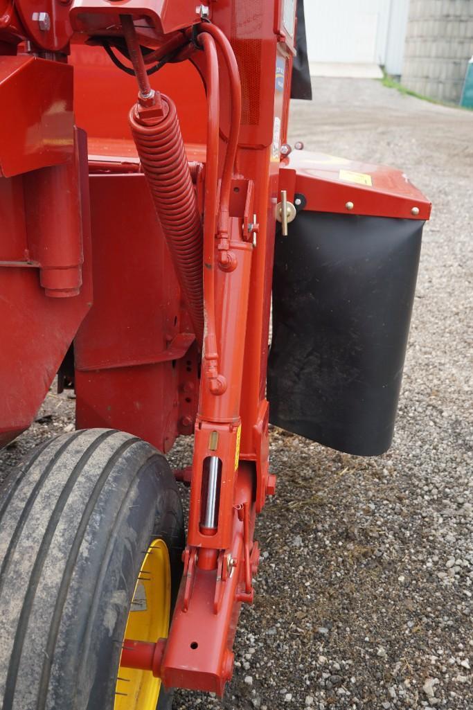 2021 New Holland 210 Discbine