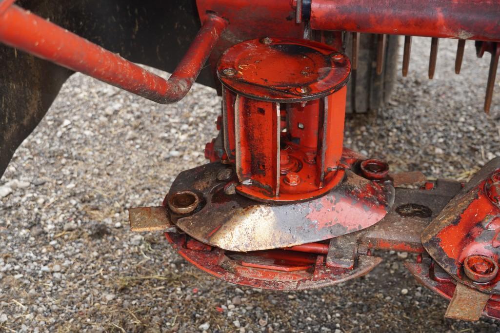 2021 New Holland 210 Discbine