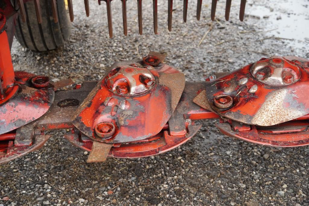 2021 New Holland 210 Discbine