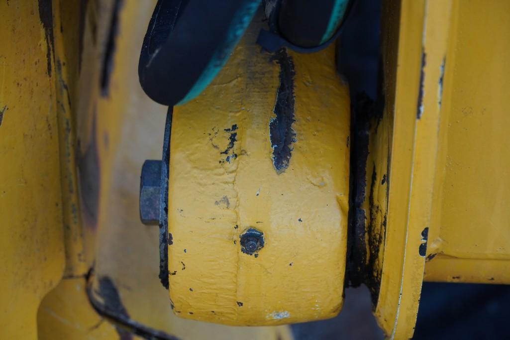 2010 John Deere CT 332 Skid Steer