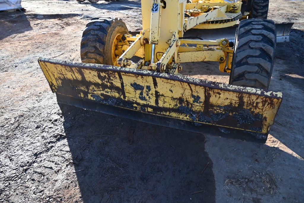 New Holland MG275 Motor Grader