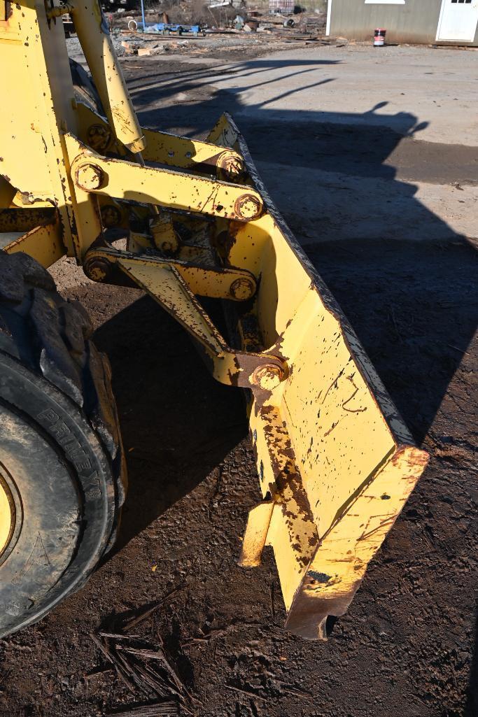 New Holland MG275 Motor Grader